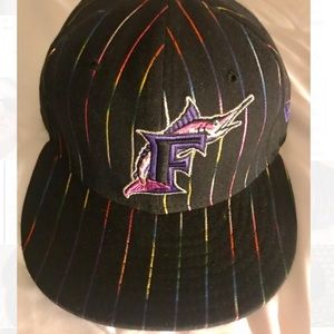 Rare FL.Marlins hat, 7-1/8th 56.8cm. Barely warn.